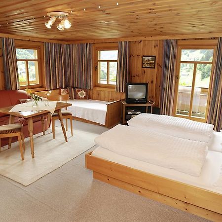 Haus Schoenlechner ガシュルン 部屋 写真